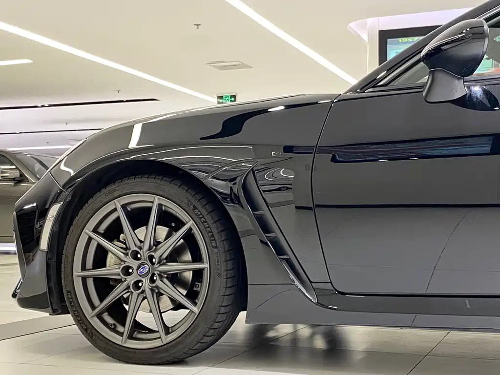 Subaru BRZ — миниатюра 8