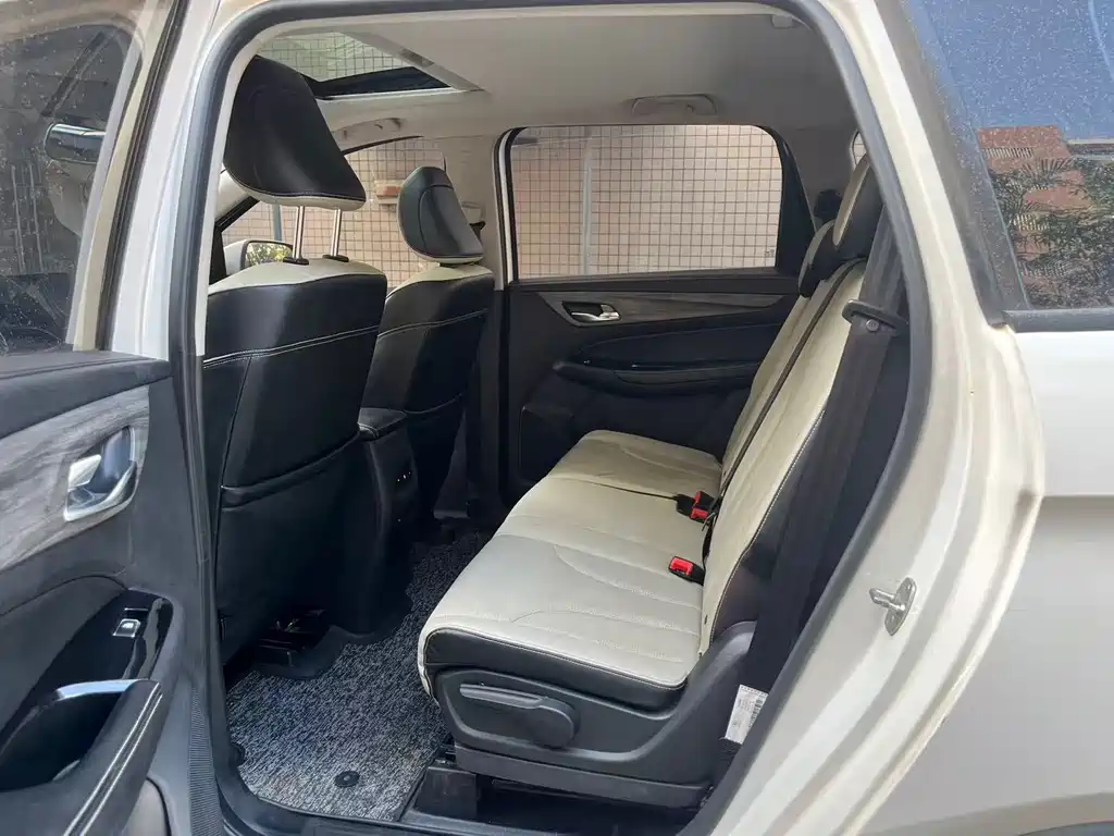 Baojun 730 — миниатюра 10