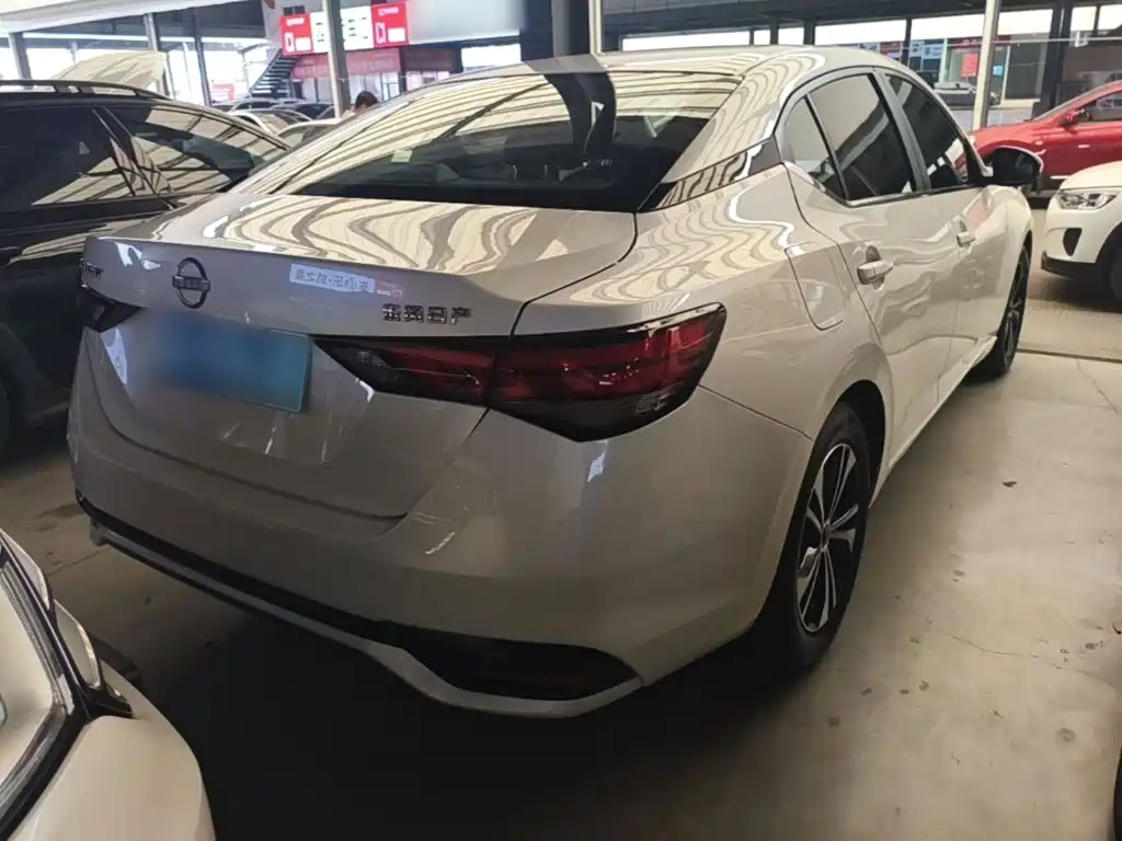 Nissan Sylphy — миниатюра 7