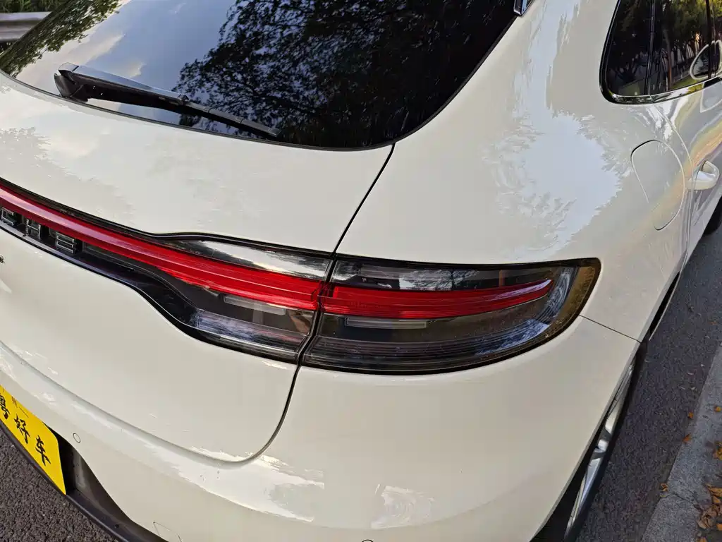 Porsche Macan — миниатюра 28