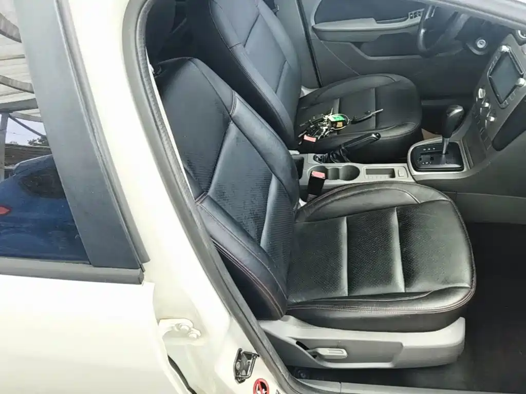 Ford Focus — миниатюра 25