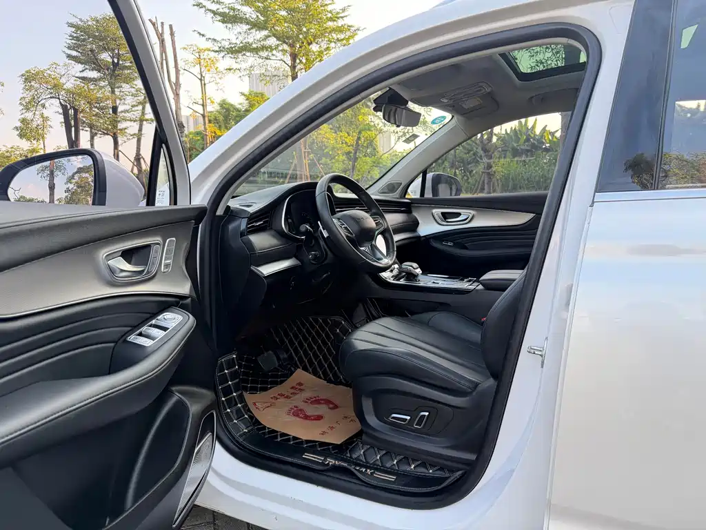 Roewe RX5 MAX — миниатюра 5