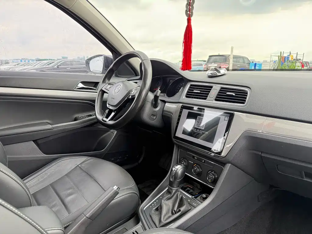 Volkswagen Gran Lavida — миниатюра 12