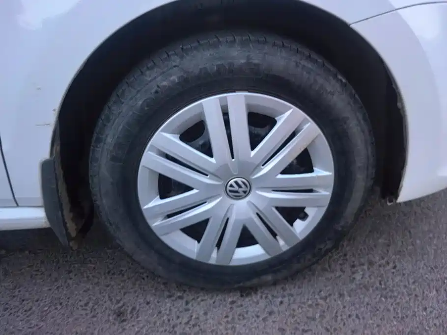 Volkswagen Polo — миниатюра 6