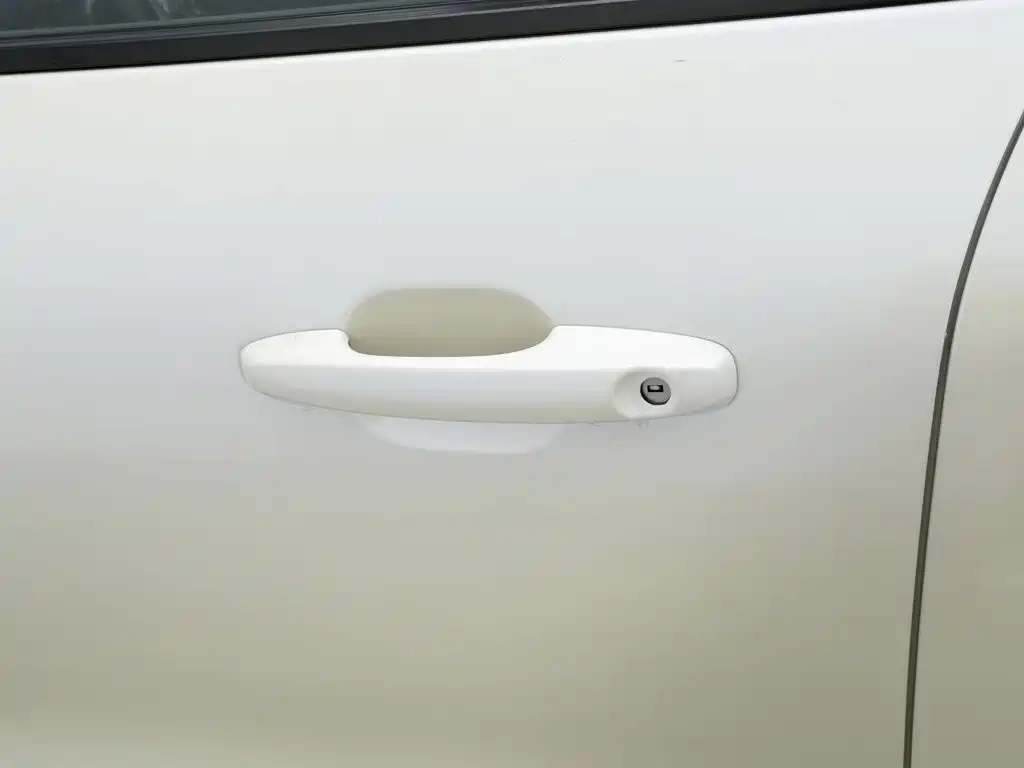 Ford Escape 2020 — фото 18