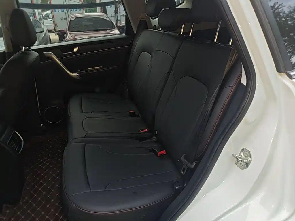 Haval M6 — миниатюра 17