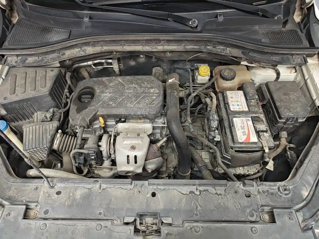 Roewe RX3 — миниатюра 20