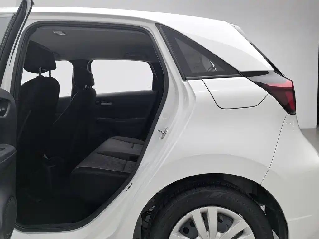 Honda Fit — миниатюра 15