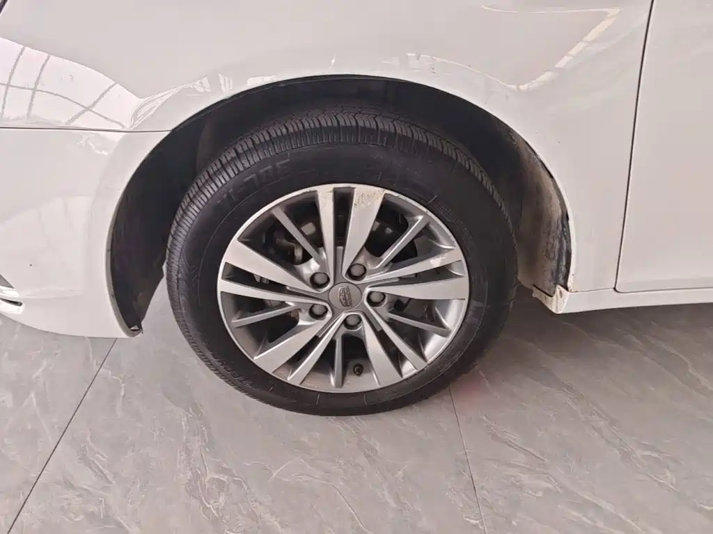 Geely Emgrand — миниатюра 23