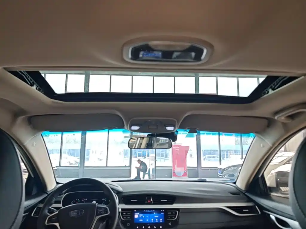 Geely Emgrand — миниатюра 18