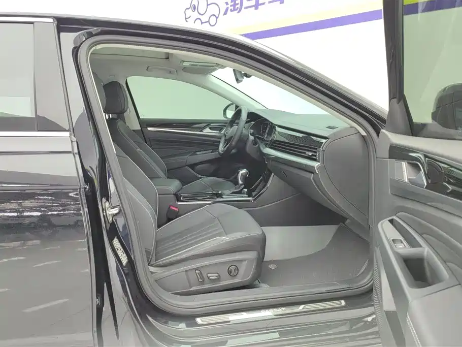 Volkswagen Passat 2024 330TSI Elite
