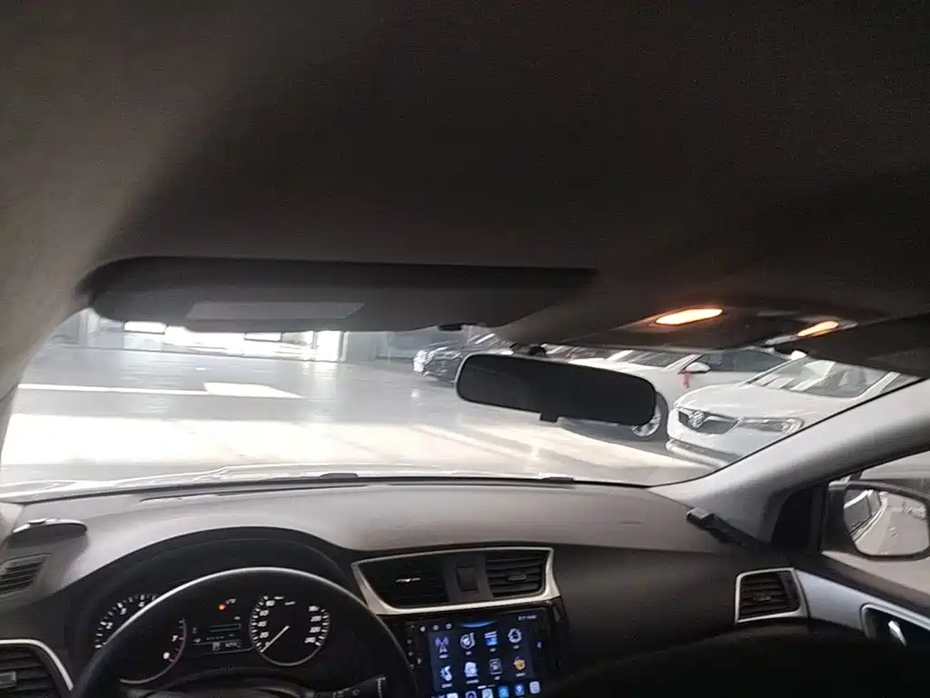 Nissan Sylphy — миниатюра 18