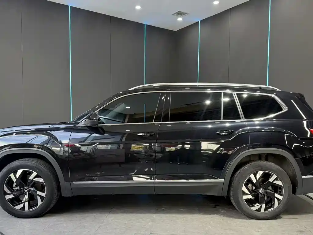 Volkswagen Teramont — миниатюра 4