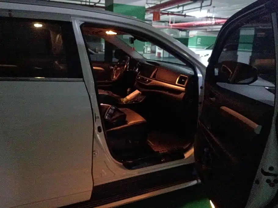 Toyota Highlander — миниатюра 8