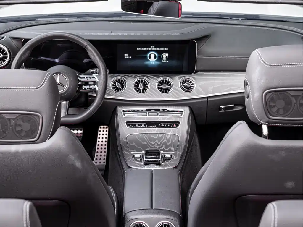 MERCEDES-BENZ E CLASS