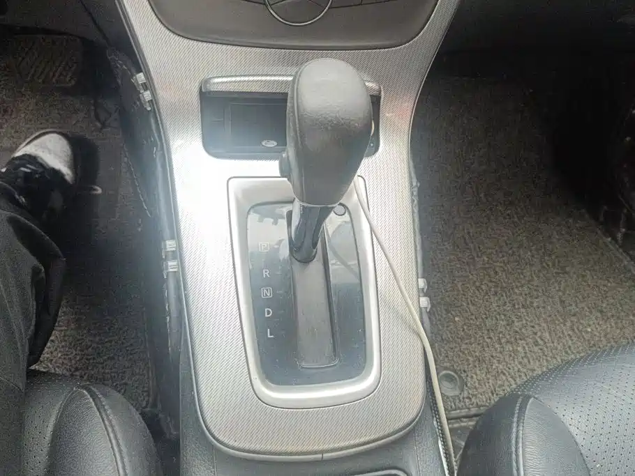 Nissan Sylphy — миниатюра 16
