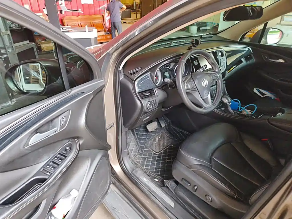 Buick Envision Plus — миниатюра 14