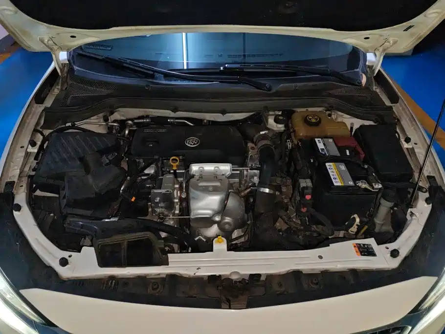 Buick Excelle — миниатюра 10