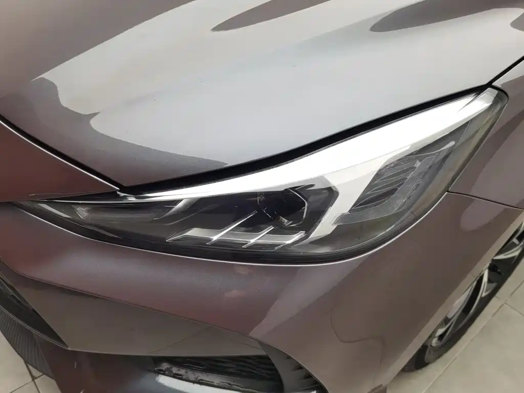 MG MG5 — миниатюра 7