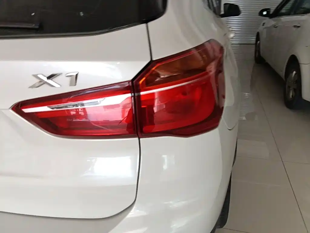 BMW X1 — миниатюра 8