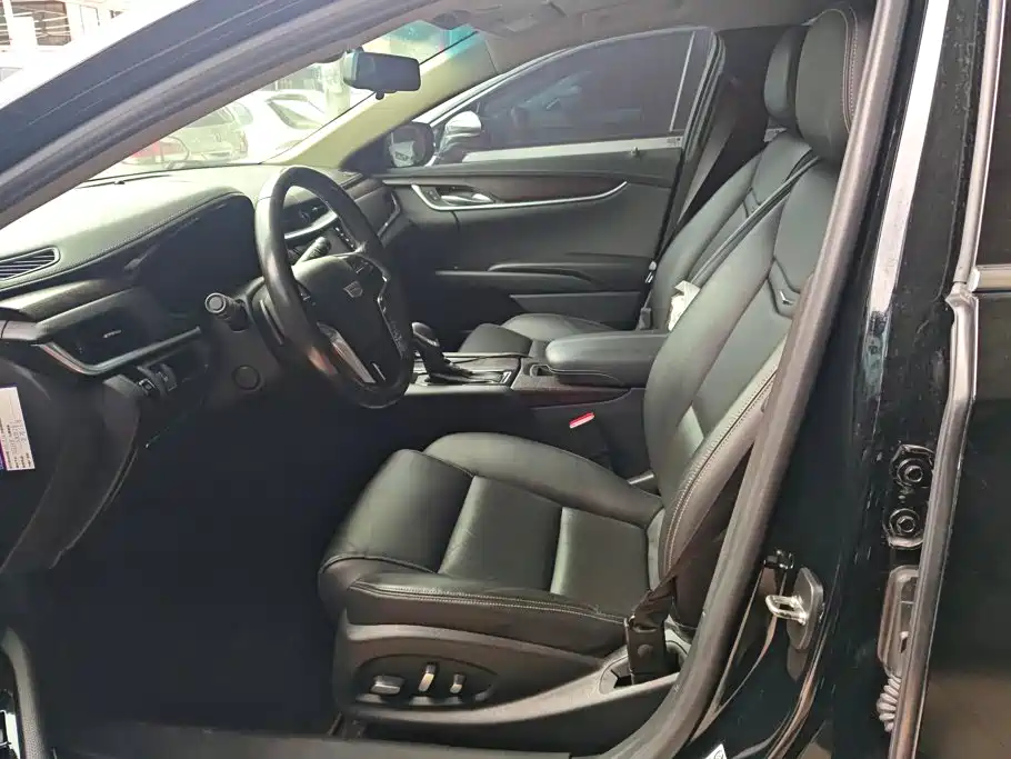 Cadillac XTS — миниатюра 9