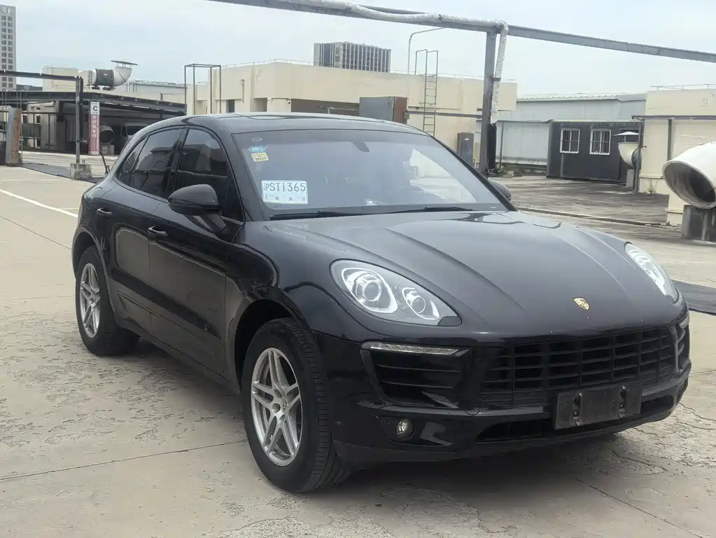 Porsche Macan — миниатюра 2