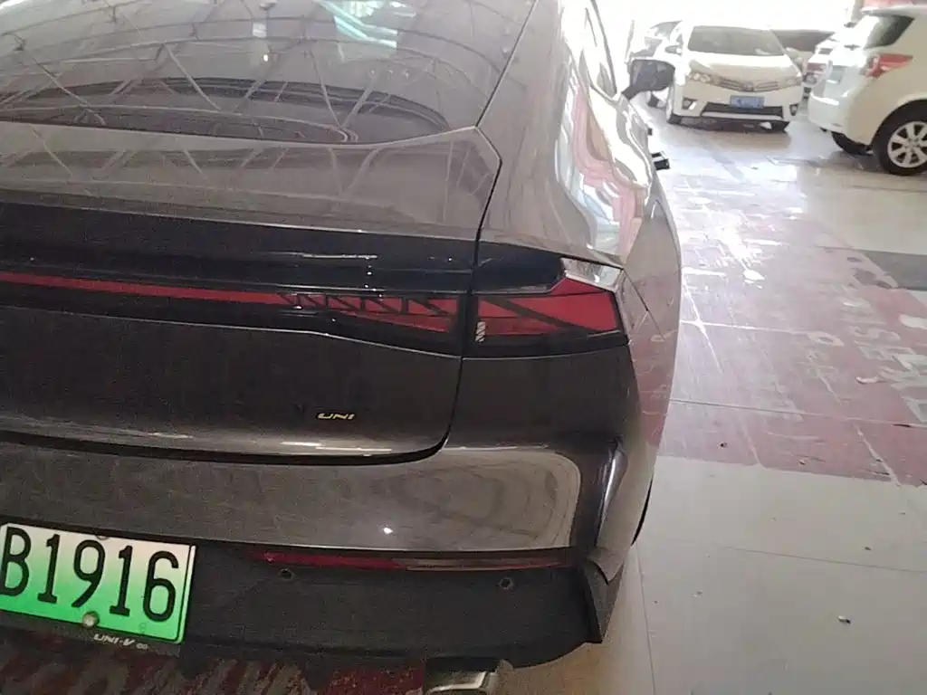 Changan UNI-V iDD — миниатюра 8