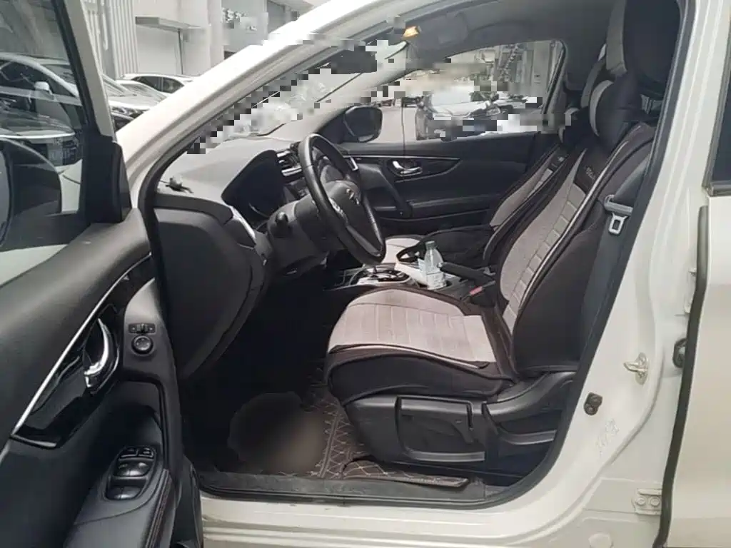 Nissan Qashqai — миниатюра 20