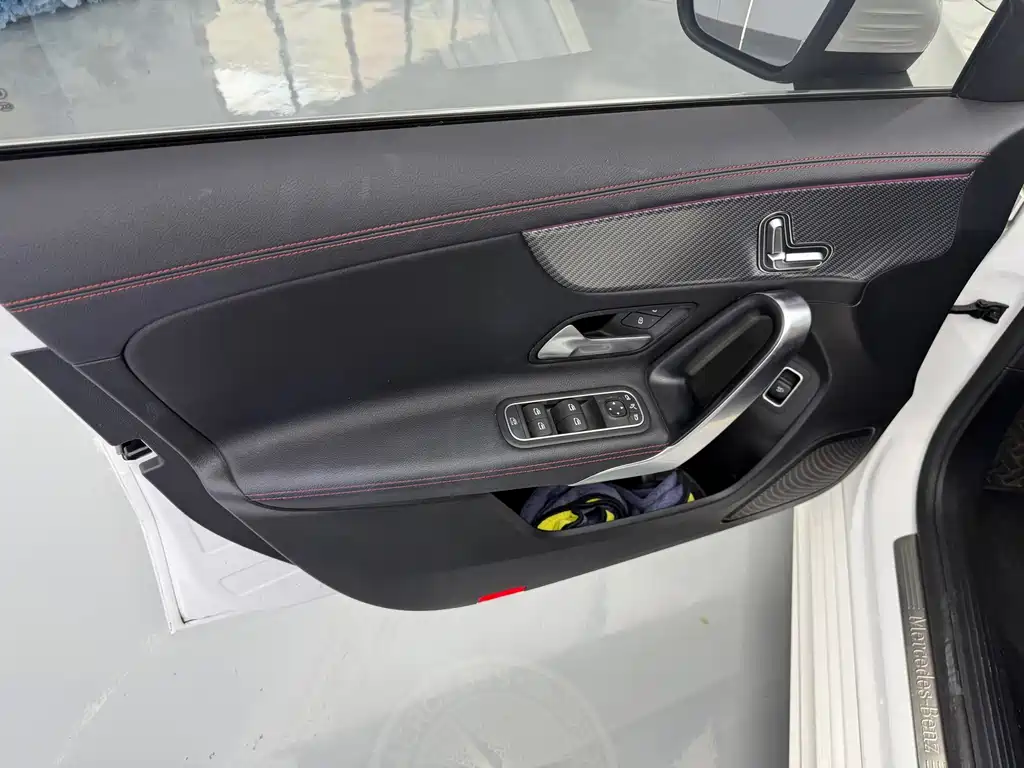 Mercedes-Benz A-Class — миниатюра 5