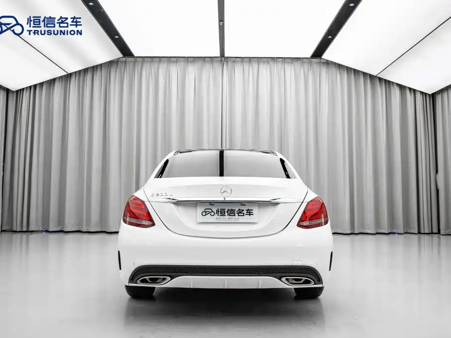 Mercedes-Benz C-Class — миниатюра 10