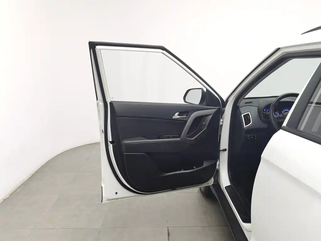 Hyundai ix25 — миниатюра 8