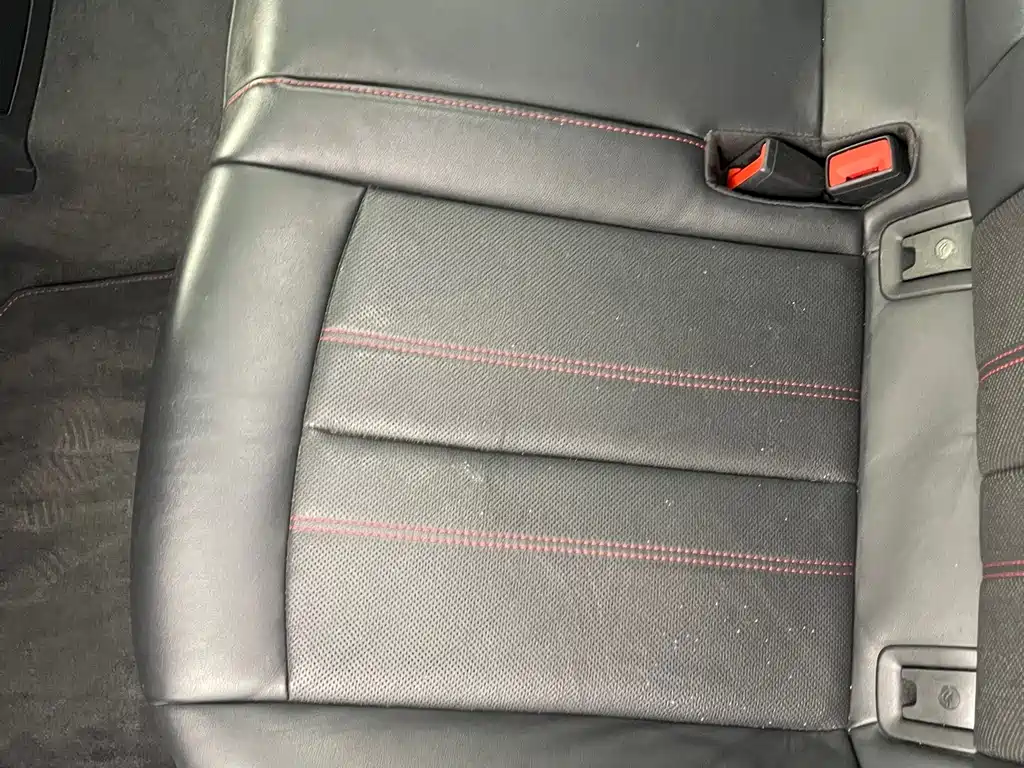 Audi A4L — миниатюра 22