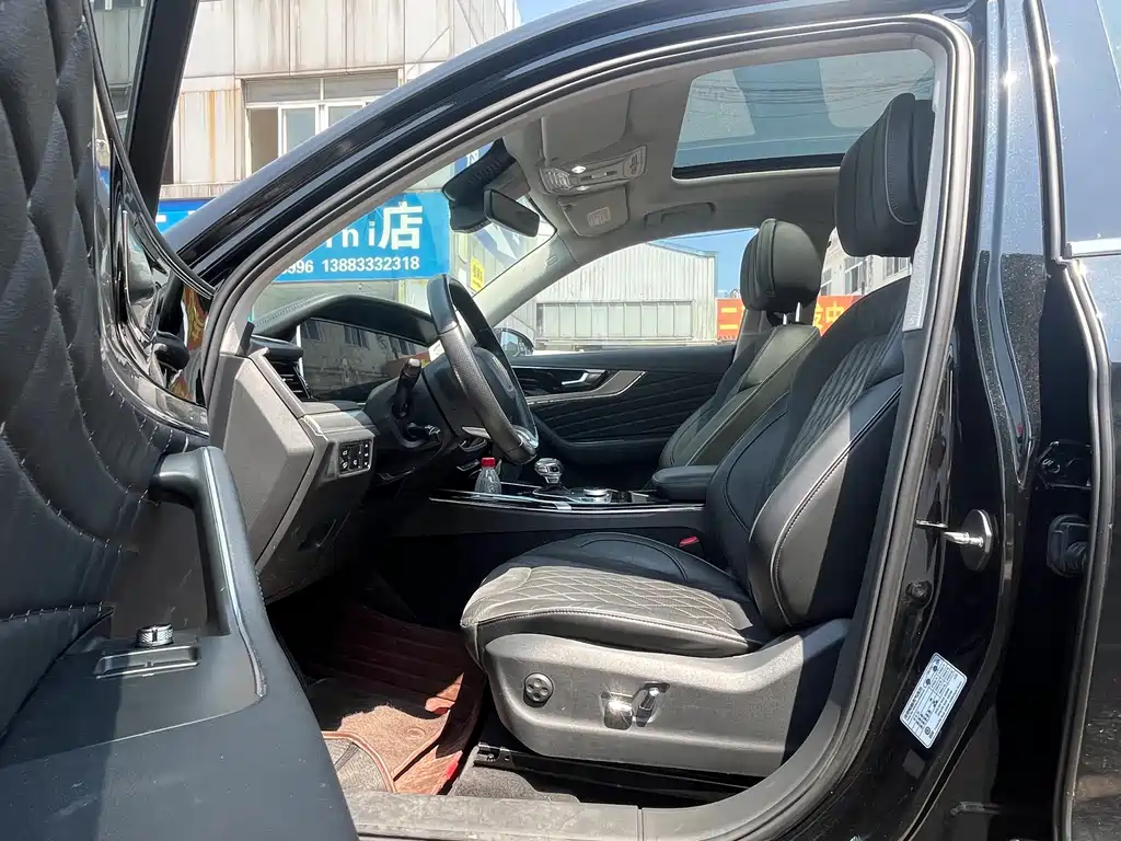 Hongqi Hongqi HS5 — миниатюра 12