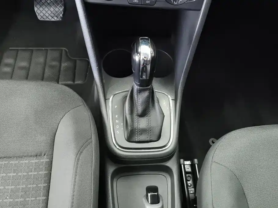 Volkswagen Polo — миниатюра 16