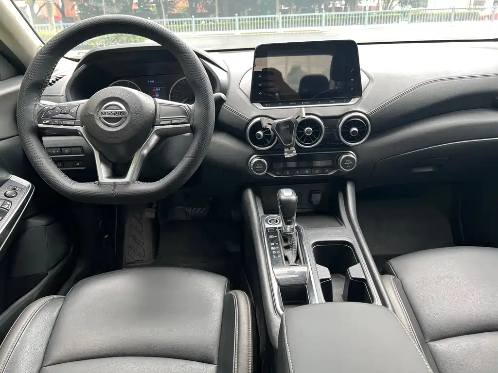 Nissan Sylphy — миниатюра 11