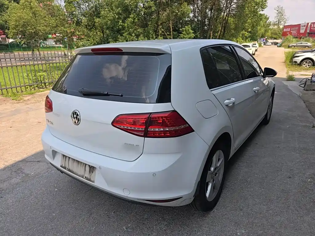 Volkswagen Golf — миниатюра 7