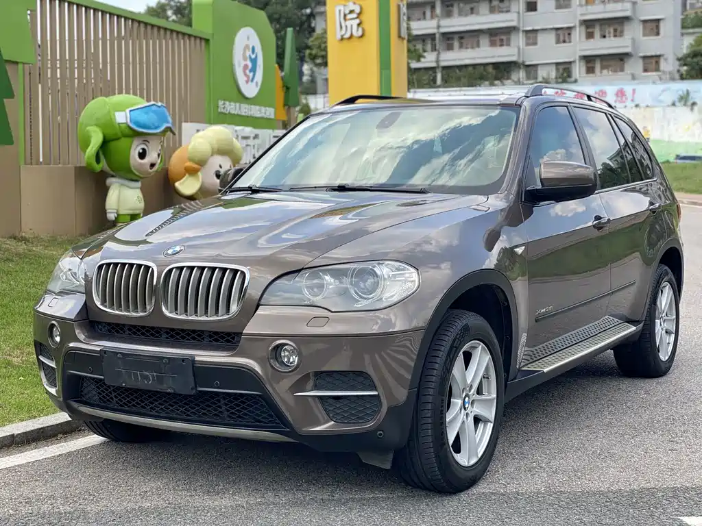 BMW X5 (Import)