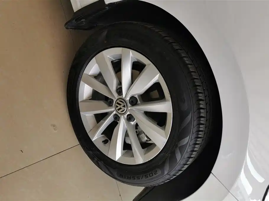Volkswagen Bora 2020 1.5L AT Comfort