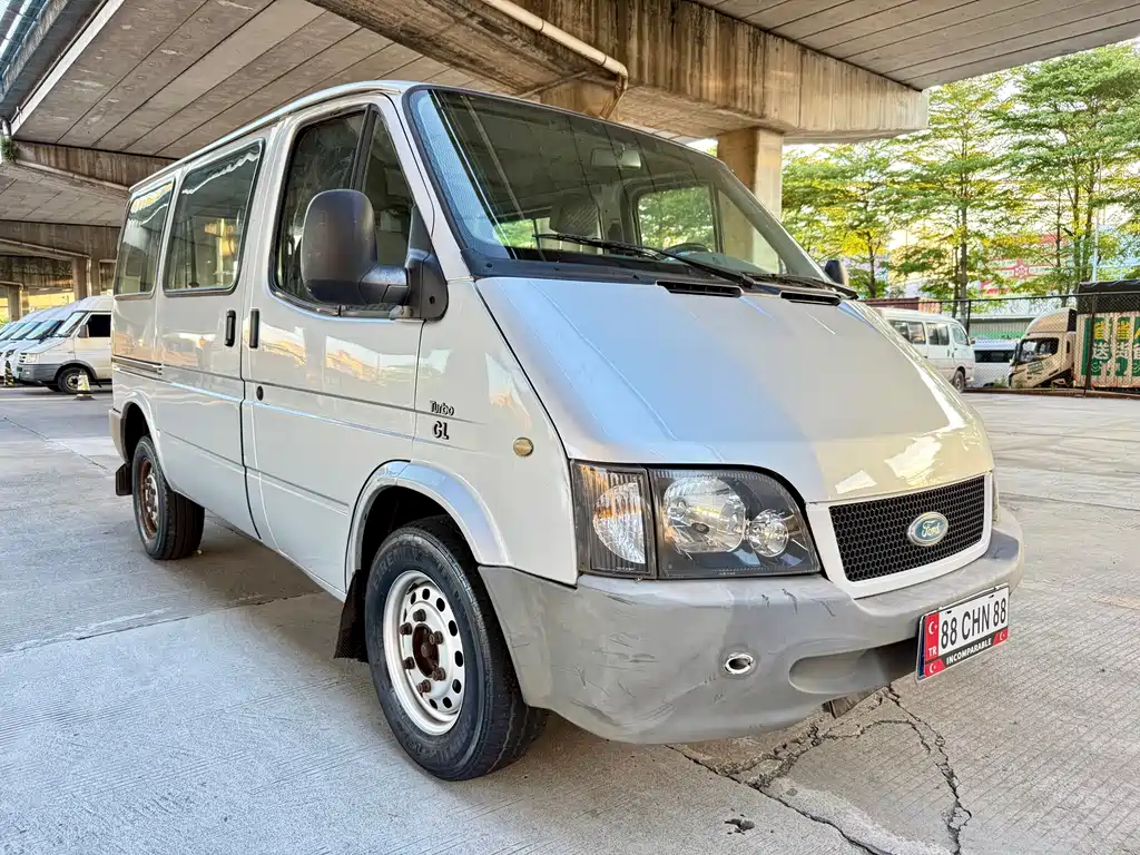 Ford Transit Classic — миниатюра 3