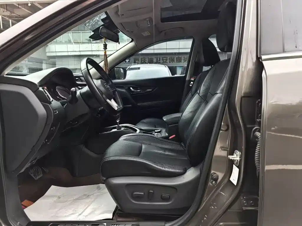 Nissan X-Trail — миниатюра 10