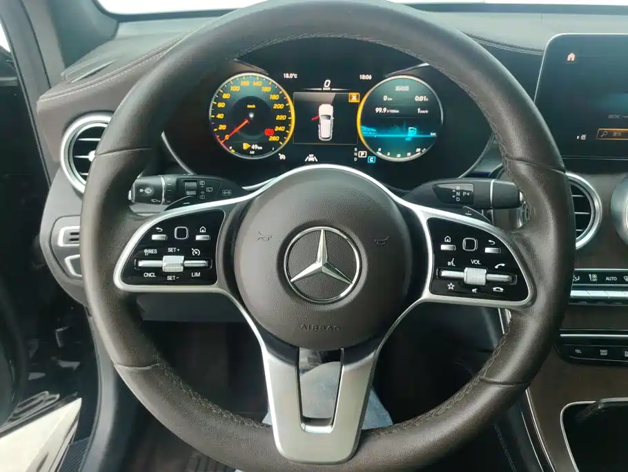 Mercedes-Benz GLC — миниатюра 15