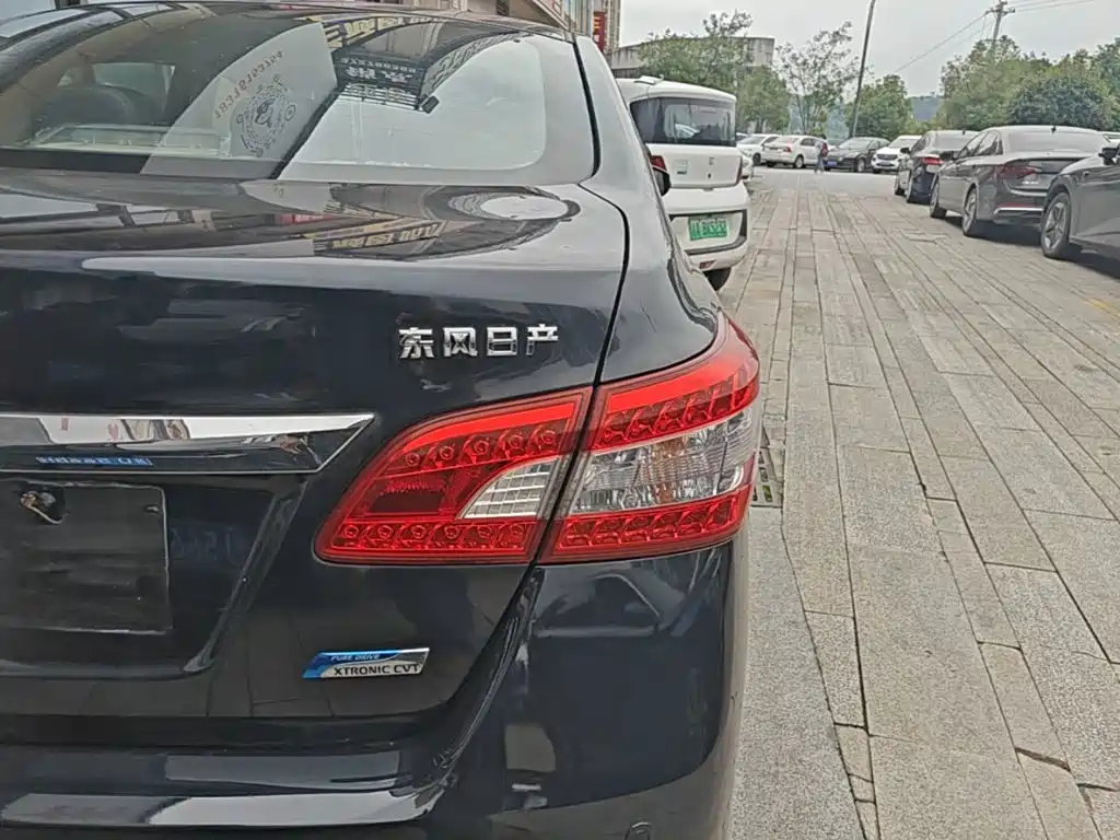 Nissan Sylphy — миниатюра 8