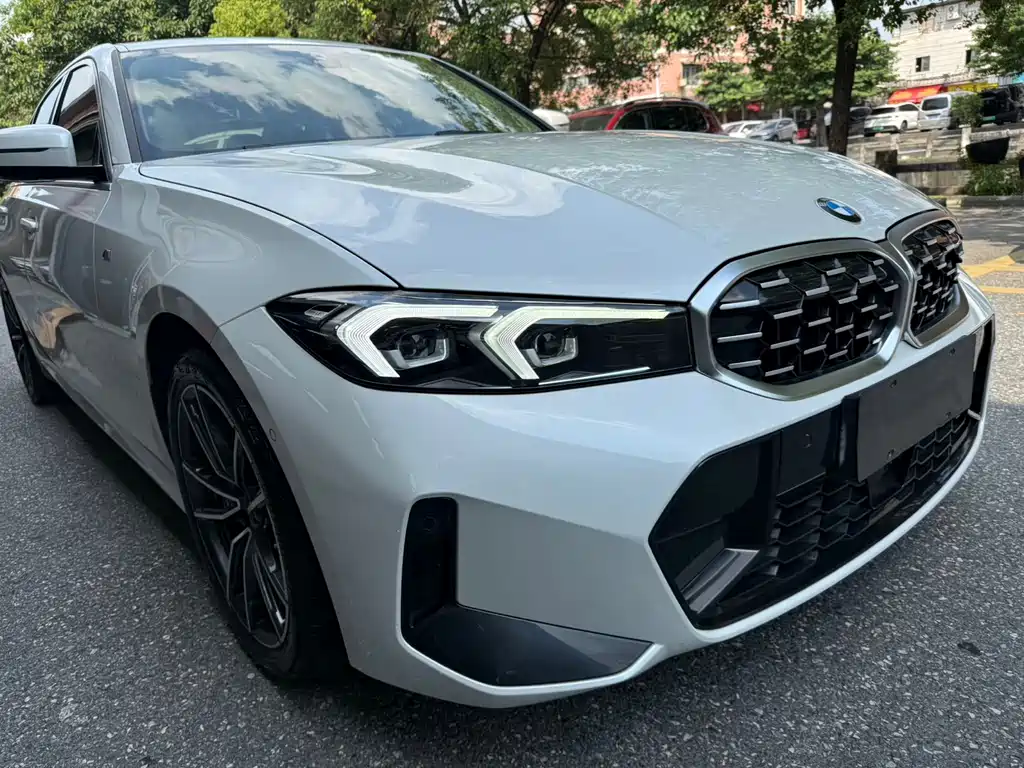 BMW 3 Series — миниатюра 27