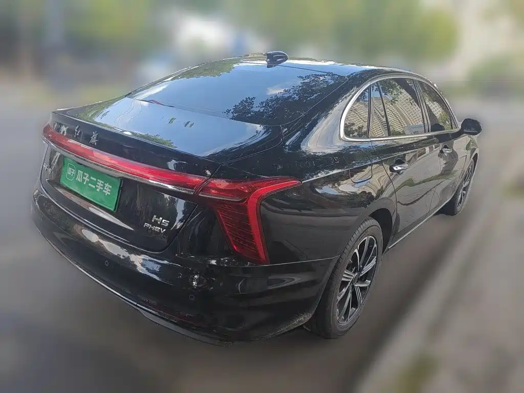 Hongqi Hongqi H5 PHEV — миниатюра 4