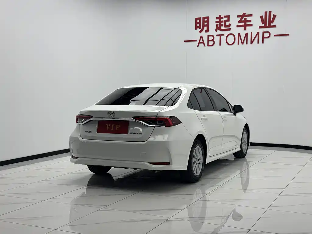 Toyota Corolla — миниатюра 9