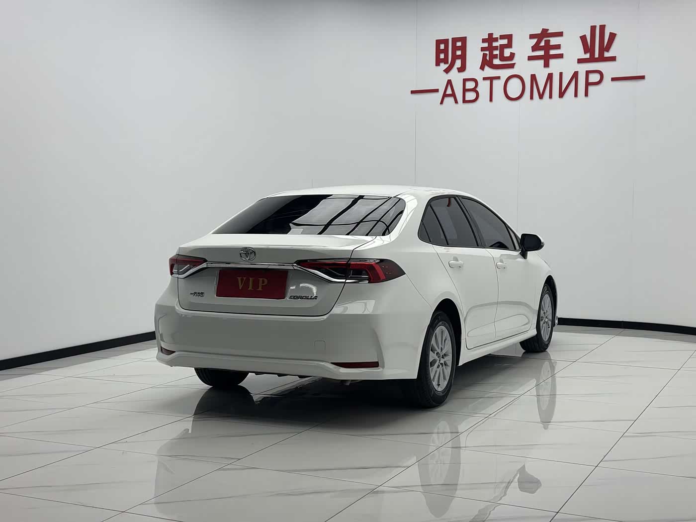 Toyota Corolla 1.5 л 2023 г. Белый, пробег 29000 км