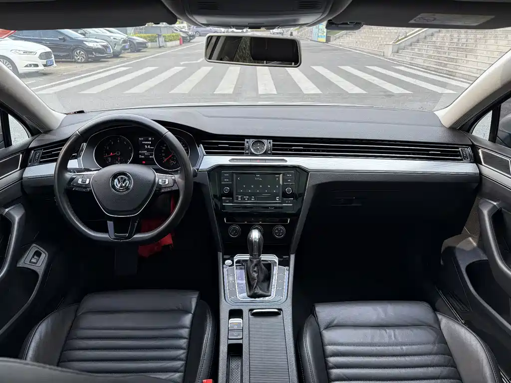 Volkswagen Magotan — миниатюра 6