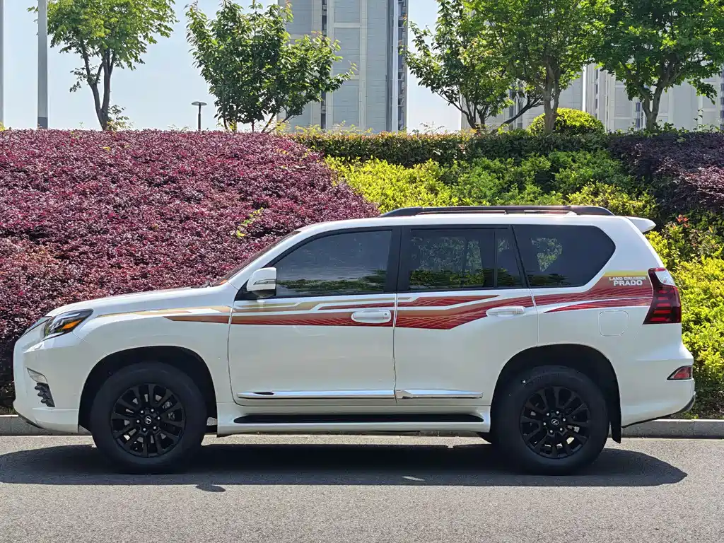 Lexus GX 2022 460