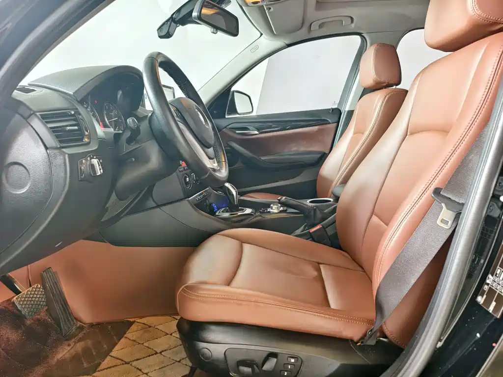 BMW X1 — миниатюра 12