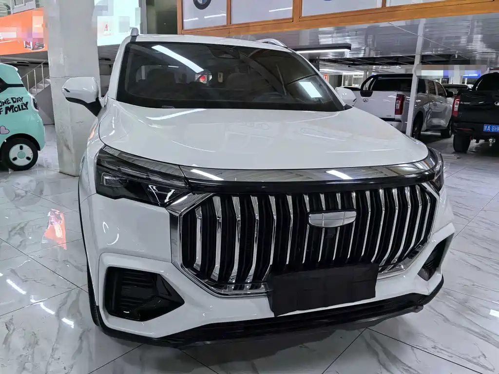 Geely Haoyue L — миниатюра 2